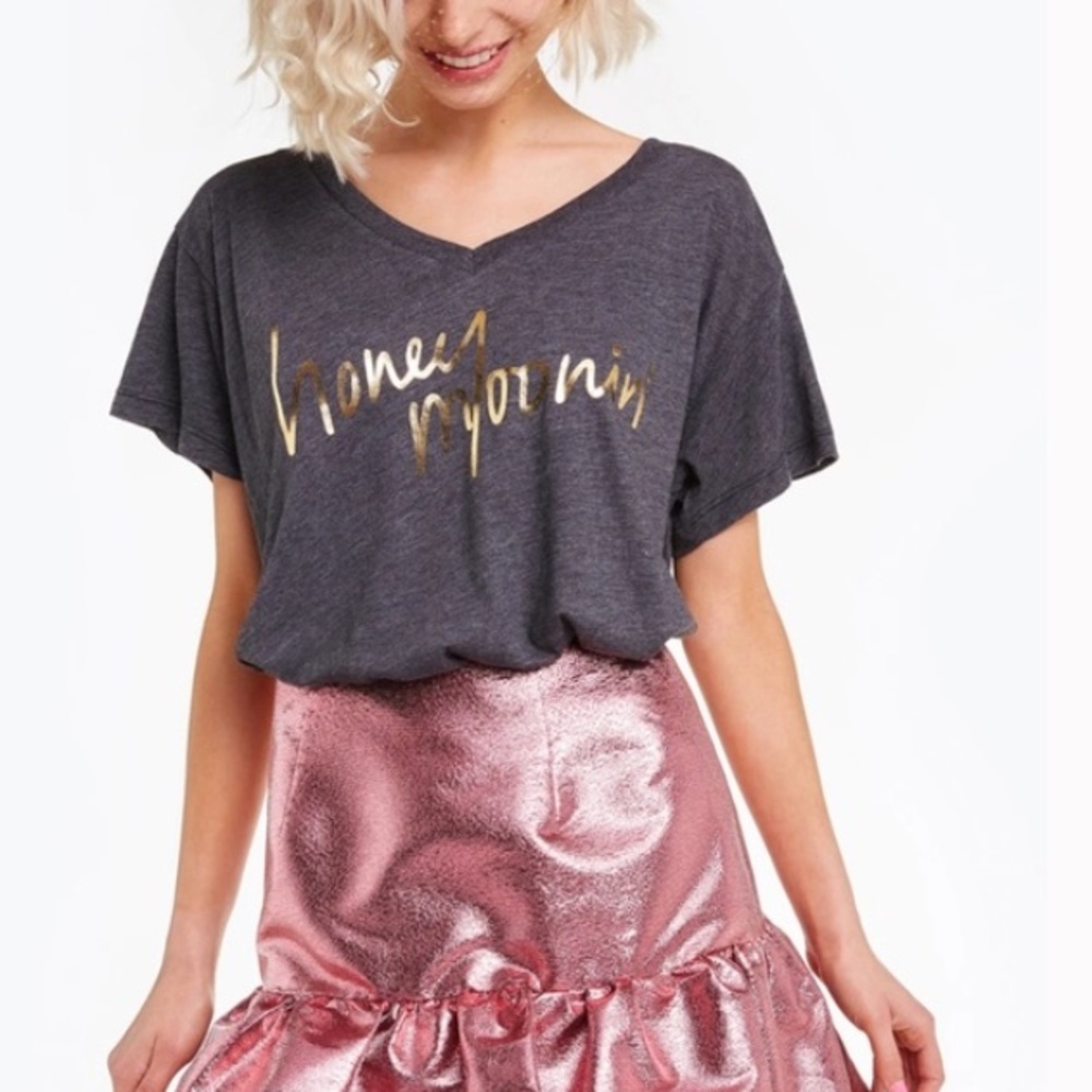 Wildfox Couture Honeymoonin T-Shirt Size Small NWTS Gray & Gold